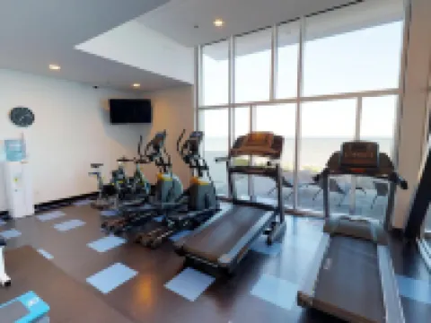 بافيلون سور مير باي ريوتل (150 متريس فروم ذا مين هوتل) فنادق في ماتان