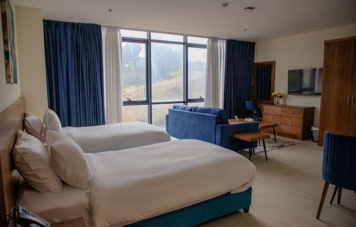 Al-Istiklal Suites