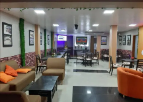 Hotel Los Algarrobos
