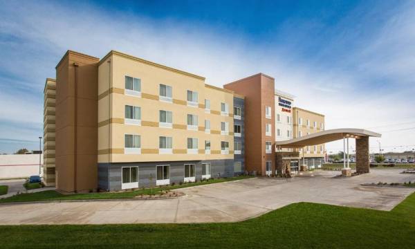 Fairfield Inn & Suites San Francisco Airport Oyster Point Area