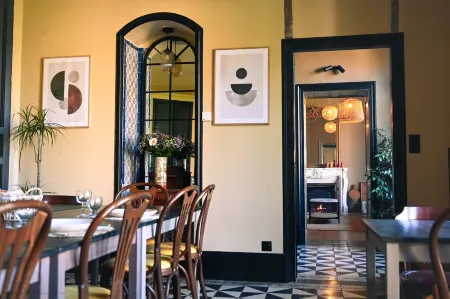 Domaine des Forges de la Vache Отели в г. Нарси