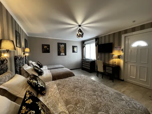 Domaine de Roullet Hotels in La Couronne