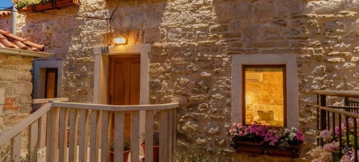 Stone House Luxury Rooms Ξενοδοχεία στην πόλη Split