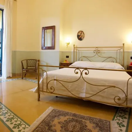 Palazzo Giovanni Bed and Breakfast