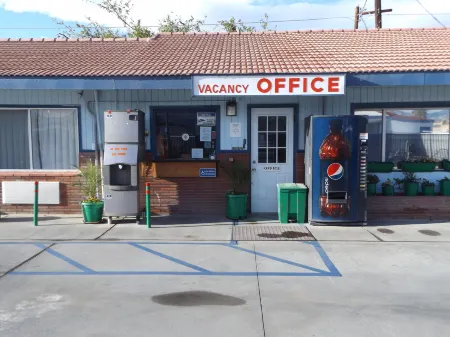 City Center Motel Отели в г. Индио