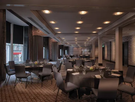 Malmaison Dundee Отели рядом с достопримечательностью «Университет Данди»