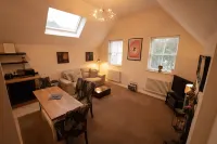 Llandudno Town Modern 2nd Floor Apartment