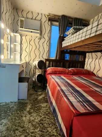 High-Tech Studio at Grass Residences -2 Persons Only, Quezon City