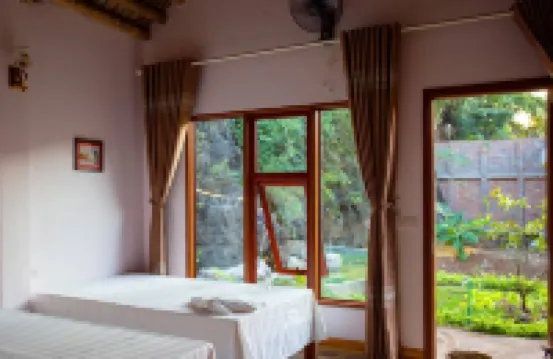 譚吉輝車路士家庭旅館