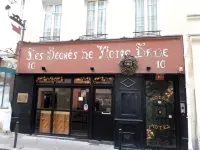 Hôtel les Degrés de Notre Dame Hotel in zona L'ile Aux Images