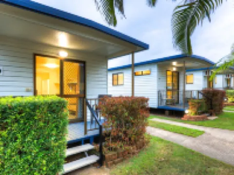 Alex Beach Cabins and Tourist Park Hotéis em Mooloolaba