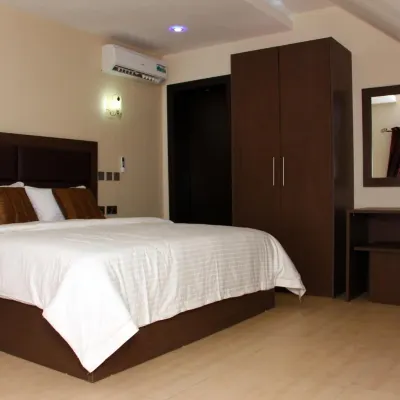 O-jays Guest House Hotels near African University of Science and Technology