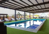 Barcelo Guadalajara - Pools