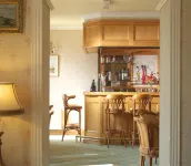 Seaview House Hotel - ที่มีบาร์
