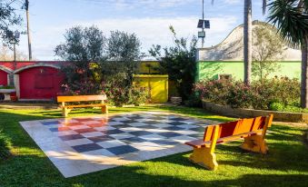 Villa Vacanze Paradiso - Oasi di Tranquillità Con Piscina e Giardino a 10 Min Dal Mare