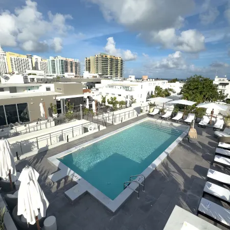 Nassau Suite South Beach, an All Suite Hotel Отели рядом с достопримечательностью «Саут-Бич»