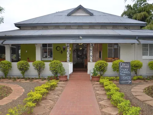 Stoep Cafe Guest House Hôtels à : Komatipoort