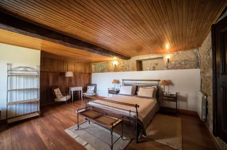 Casa de Sta Comba Отели в г. Айро