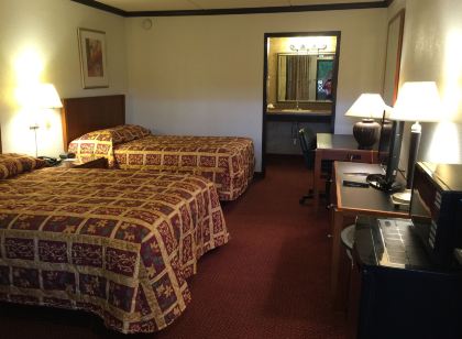 Regency Inn & Suites