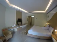Coral Beach 2 Bungalow