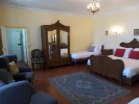 Château Latour Hotel di Fours