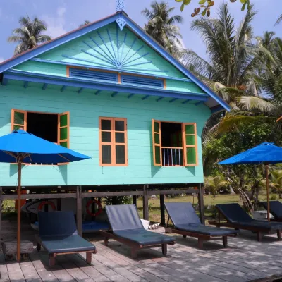 Mutiara Beach Resort Hotels near White Sands Island