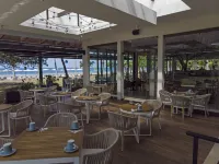 Azura Beach Resort - All Inclusive - Adults Only - Breakfast