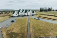 Héradsskólinn Historic Guesthouse - parking