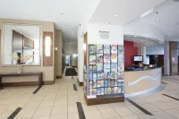 BreakFree Longbeach Surfers Paradise