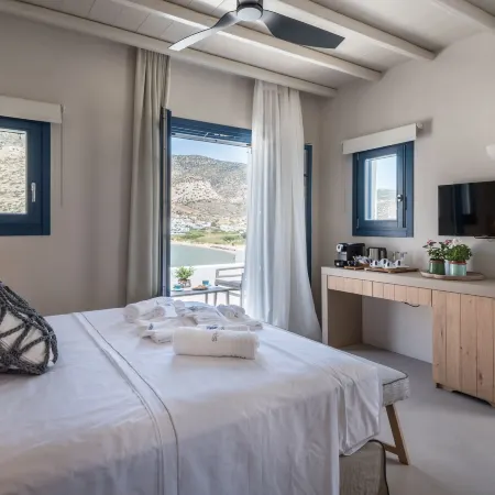 Sifnos House - Rooms and Spa