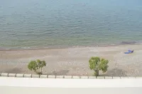 Christina Beach Hotel - Sea View