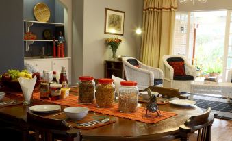 Sunbird Guest House