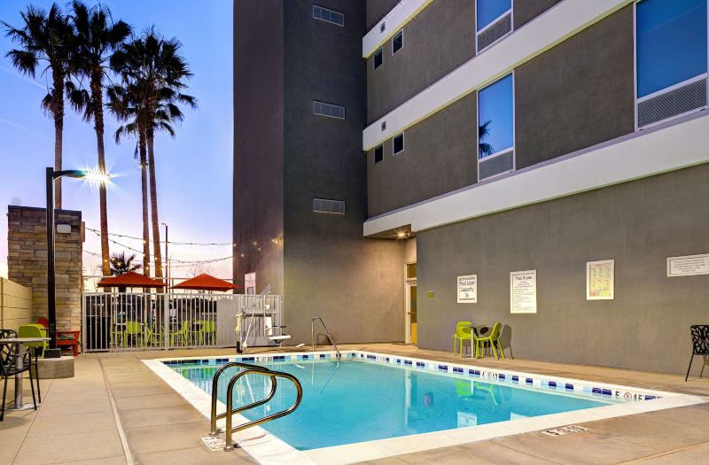 Home2 Suites by Hilton Palmdale photo 2