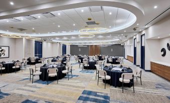 Holiday Inn Burlington Conference Centre