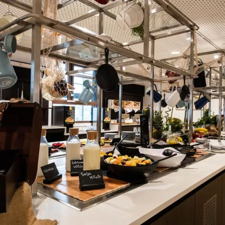 Jufa Hotel Hamburg HafenCity Отели рядом с достопримечательностью «Порт Мольдау»