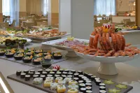 Hotel Boemia - Desayuno