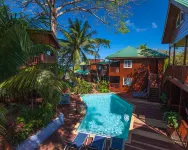 Blue Bahia Resort in Sandy Bay - piscina