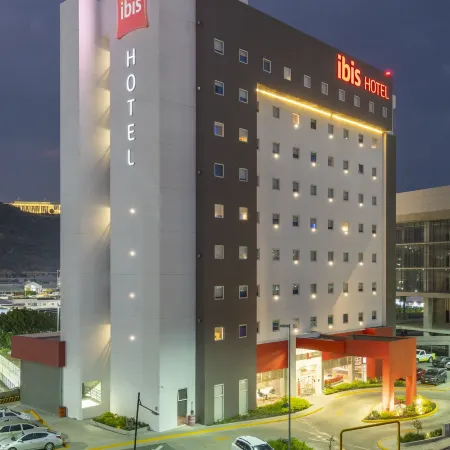 Ibis Queretaro