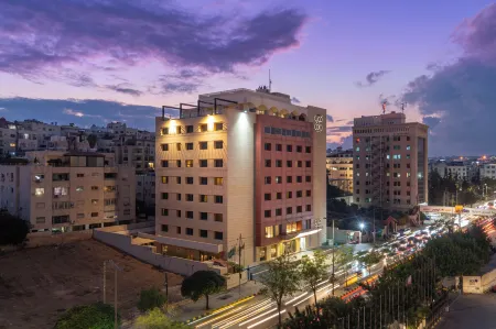 Corp Amman Hotel