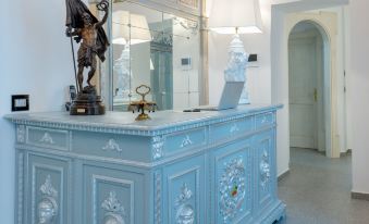 The Crown Palace - Gallipoli