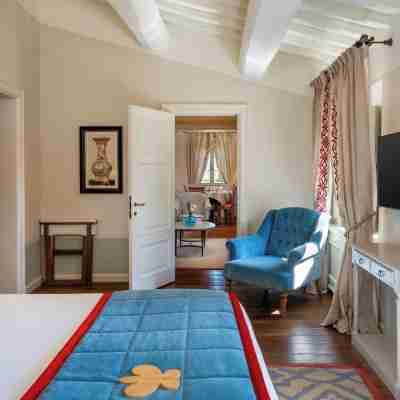Borgo San Felice Rooms