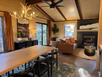 Cascade Lodge فنادق في غراند ماريس
