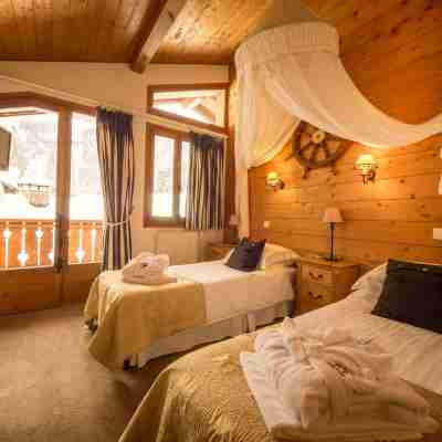 Au Coin du Feu Rooms
