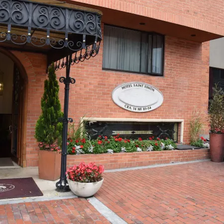 Hotel Saint Simon Отели рядом с достопримечательностью «Зона T»