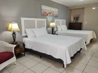 Hotel Bamboo Aeropuerto Hotels in Алахуэла