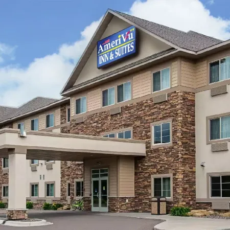 AmeriVu Inn and Suites - Chisago City