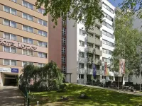 Hotel Lützow ベルビュー宮殿周辺のホテル