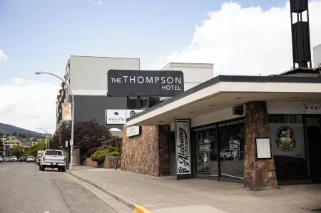 The Thompson Hotel Отели рядом с достопримечательностью «BIG Little Science Centre»
