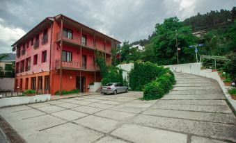 Ariana Family Hotel