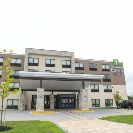Holiday Inn Express & Suites MIDDLETOWN by IHG